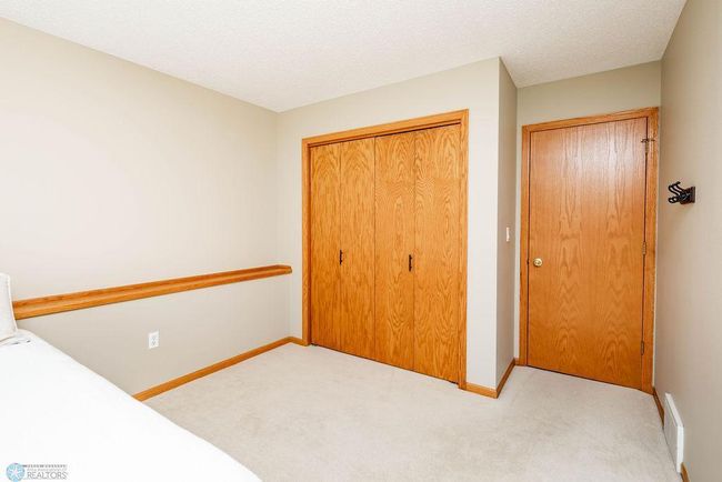 4th Bedroom 3rd level | Image 46