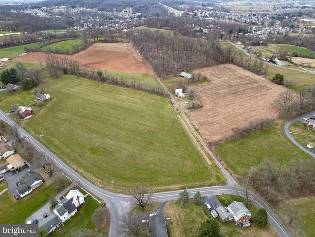 2101 Kramer Mill Rd, House other with 3 bedrooms, 2 bathrooms and null parking in STEVENS PA | Image 16
