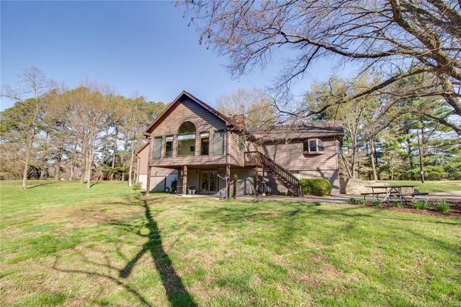 8556 Kee Mac Ln, House other with 2 bedrooms, 2 bathrooms and 3 parking in Alton IL | Image 55