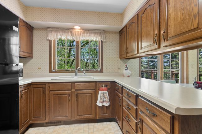 8518 Reese Rd, House other with 3 bedrooms, 3 bathrooms and 8 parking in HARVARD IL | Image 10