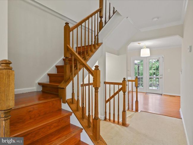 10612 Winfield Loop, Townhouse with 4 bedrooms, 4 bathrooms and null parking in MANASSAS VA | Image 10