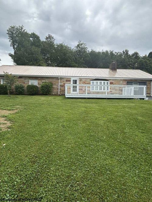1482 Sago Rd, Buckhannon, WV, 26201-3325 | Card Image