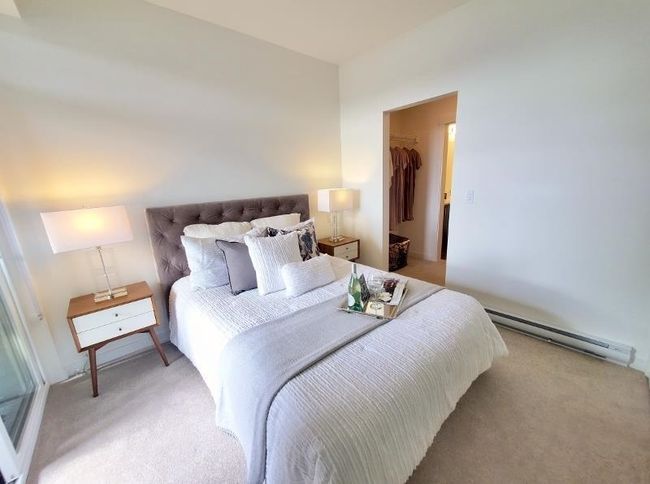 313 - 15825 85 Ave, Condo with 3 bedrooms, 2 bathrooms and 1 parking in Surrey BC | Image 5