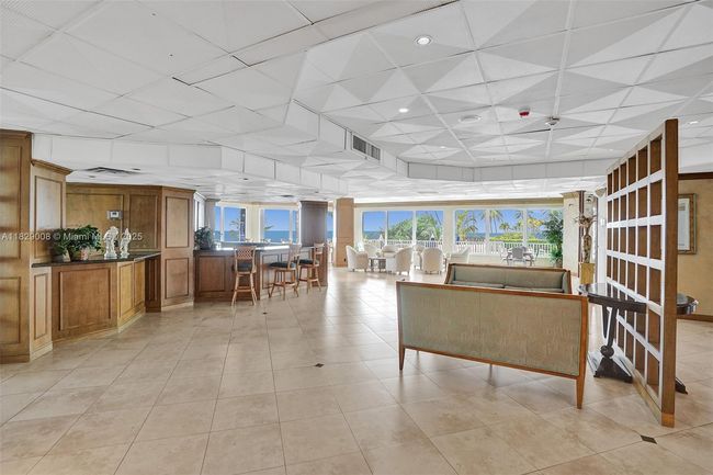 APT-403 - 1340 Ocean Blvd, Condo with 2 bedrooms, 2 bathrooms and null parking in Pompano Beach FL | Image 65