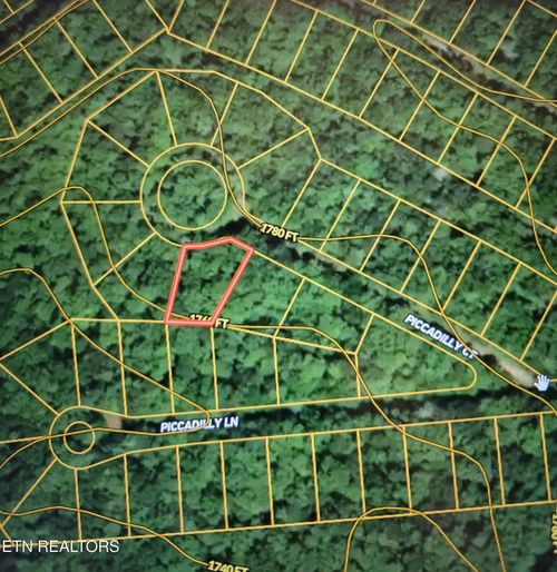 21 Piccadilly Ct, Crossville, TN, 38558 | Card Image