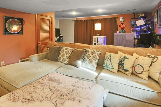 12 Yorkshire Ln, House other with 2 bedrooms, 2 bathrooms and null parking in Nashua NH | Image 22