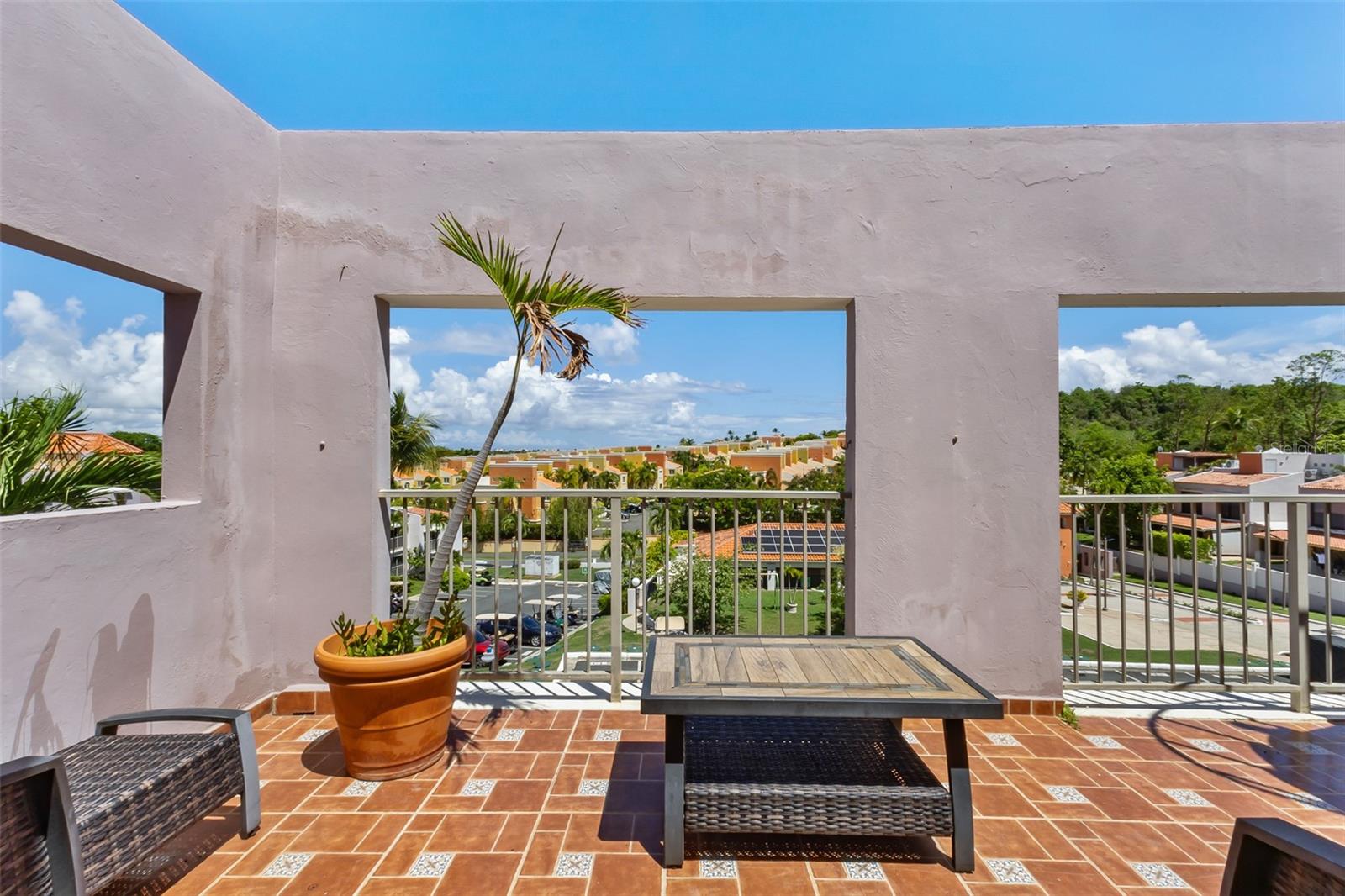 Residential en venta en HUMACAO, 150 PALMAS DRIVE, 2060 m²