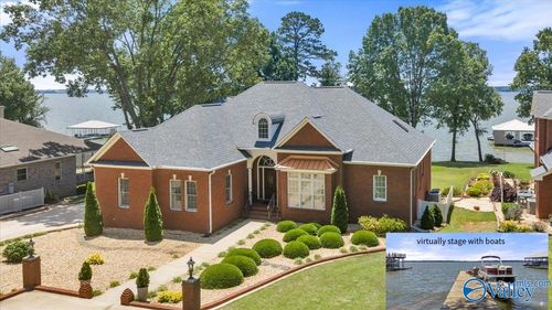 12632 Lookingbill Ln, Athens, AL, 35611-6852 | Card Image