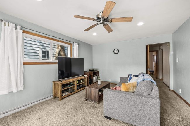 425 3 Rd St, House other with 4 bedrooms, 2 bathrooms and null parking in Stevens Point WI | Image 5