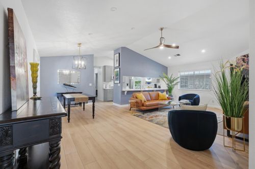4705 Courtland Ln, Carmichael, CA, 95608-2964 | Card Image