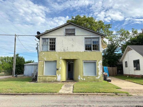 206 E 9th St, Mt Pleasant, TX, 75455-3300 | Card Image