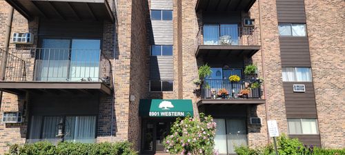 apt-407-8901 N Western Ave, Des Plaines, IL, 60016-5537 | Card Image