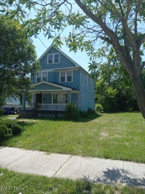 3198 E 118th St, Cleveland, OH, 44120-3819 | Card Image