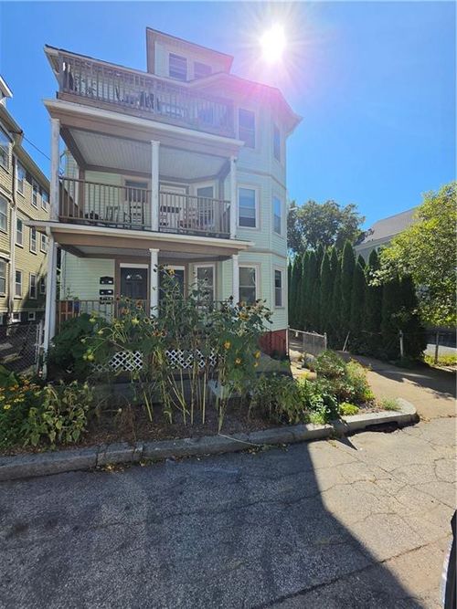 45 Carrington Ave, Providence, RI, 02906-1606 | Card Image