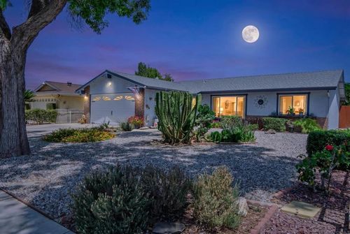 1740 Walden Ln, Hemet, CA, 92545-1694 | Card Image