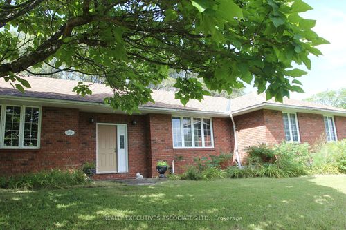 1694 Killoran Rd, Selwyn, ON, K9J6X5 | Card Image