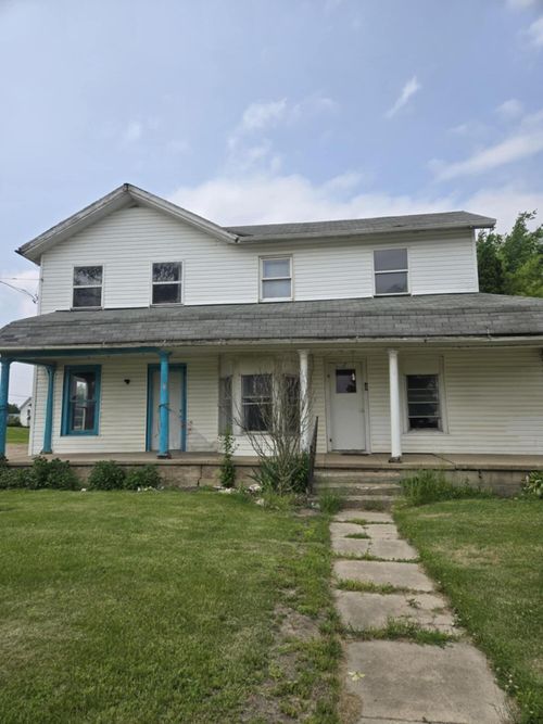 219 E Main St, Springport, MI, 49284-9771 | Card Image