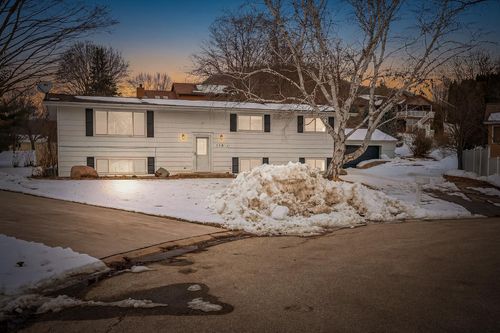 114 Fireside Ct, La Crescent, MN, 55947-1134 | Card Image