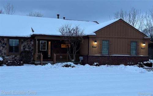 3-11734 Shenandoah Dr, South Lyon, MI, 48178-9160 | Card Image
