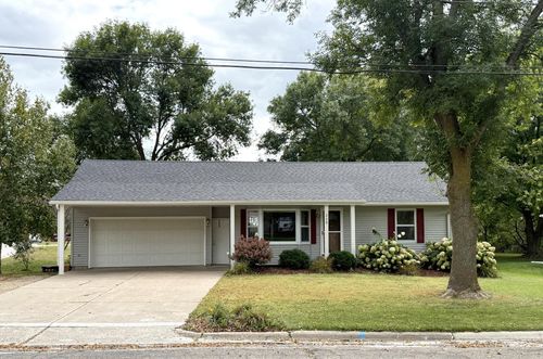 210 7th St Sw, Cokato, MN, 55321-4260 | Card Image