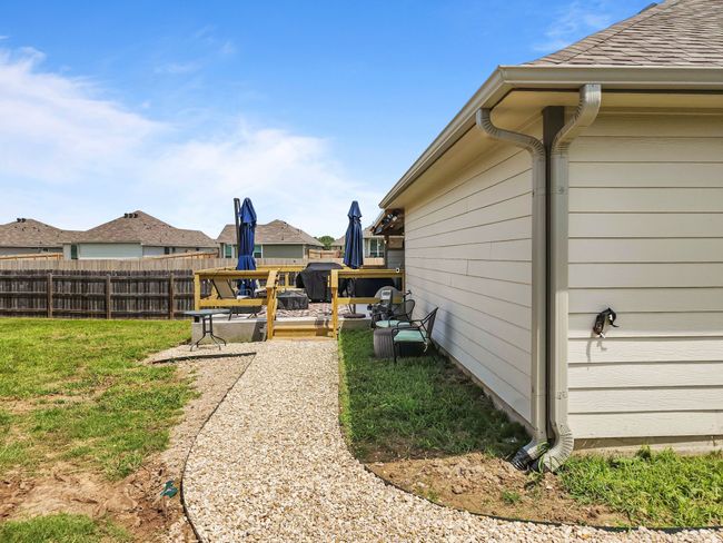 View of yard | Image 36