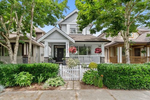 21069 83 Ave, Langley, BC, V2Y0B8 | Card Image