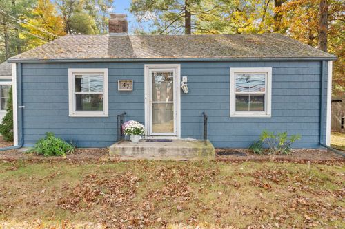 47 Old Windsor Rd, Bloomfield, CT, 06002-1415 | Card Image