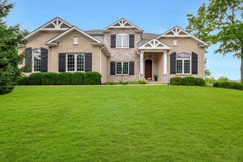 18013 Saint Andrews Dr, Marengo, IL, 60152-8340 | Card Image