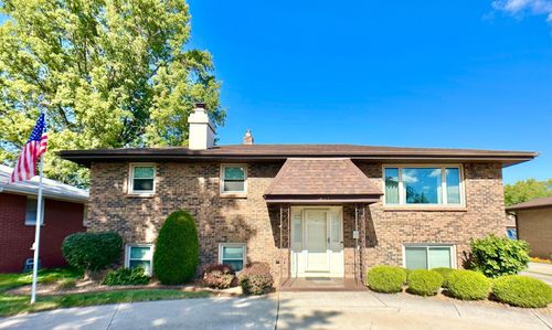 3631 Manor Dr, Highland, IN, 46322-3050 | Card Image