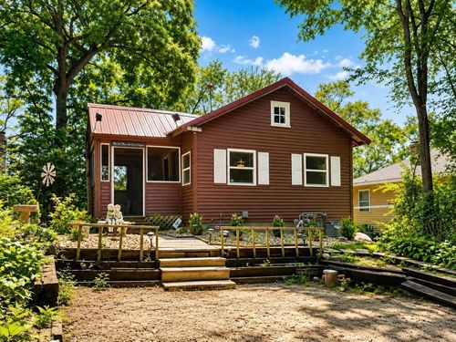 141 Lakeview Ave, Edgerton, WI, 53534-9322 | Card Image