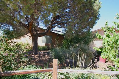 540 N Todd Loop, House other with 4 bedrooms, 2 bathrooms and 6 parking in White Rock NM | Image 2