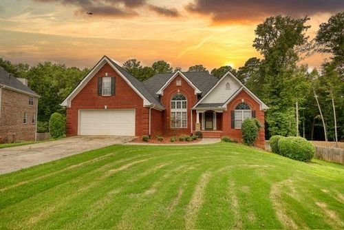 380 Glynnshire Ct, Covington, GA, 30016-8231 | Card Image