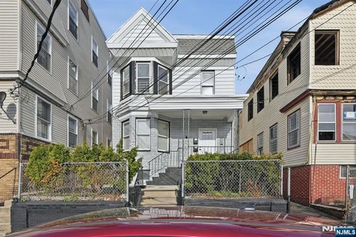 301 Ellis Ave, Irvington, NJ, 07111-4423 | Card Image