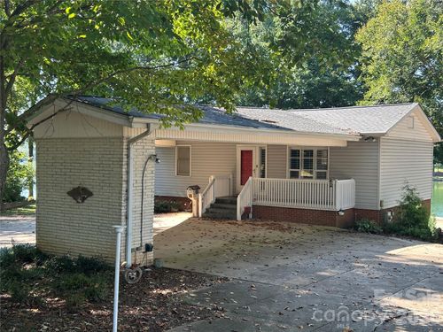 2214 Holly Ln, Shelby, NC, 28150-9779 | Card Image