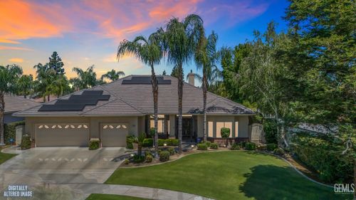 10500 Cliffside St, Bakersfield, CA, 93311-3716 | Card Image