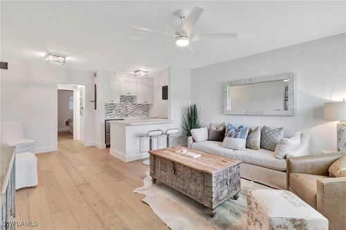 apt-a3-421 12th Ave S, NAPLES, FL, 34102-8022 | Card Image