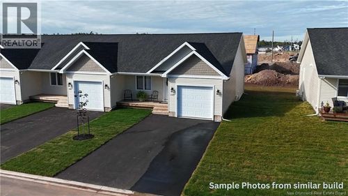 211 Rue Simone Gallant, Shediac, NB, E4P2B7 | Card Image