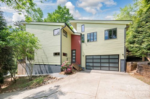 321 Barnard Ave, Asheville, NC, 28804-3232 | Card Image
