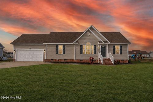 109 Spoonbill Dr, Goldsboro, NC, 27534-9631 | Card Image