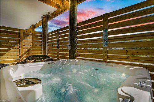 3524 5th Ave, ST. JAMES CITY, FL, 33956-2065 | Card Image