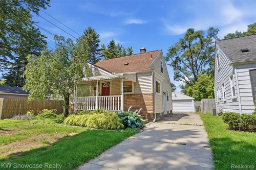 316 S Edison Ave, Royal Oak, MI, 48067-3957 | Card Image