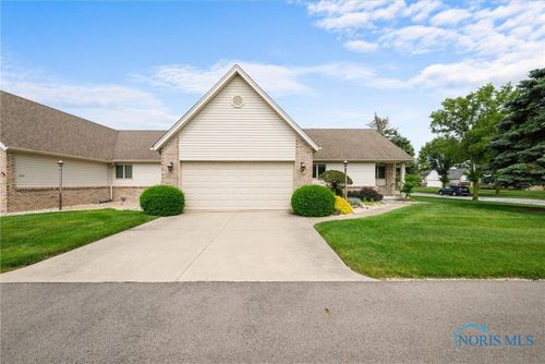 d-4235 Townhouse Dr, Oregon, OH, 43616-3517 | Card Image