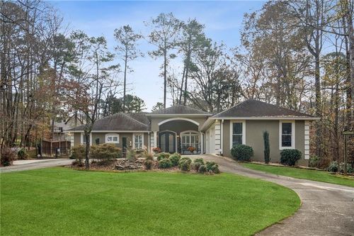 1552 Catherine Ct, Suwanee, GA, 30024-2815 | Card Image