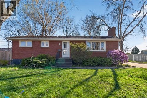 109 Poirier Dr, Moncton, NB, E1C7R9 | Card Image
