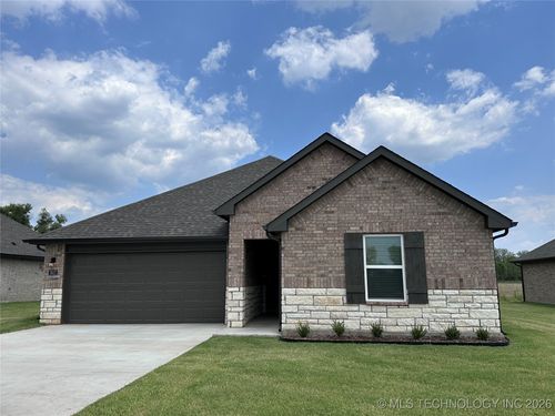 7417 N 155th Ave E, Owasso, OK, 74055 | Card Image