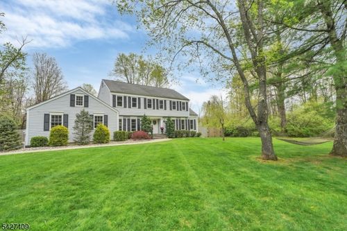 5 Fieldstone Dr, Long Valley, NJ, 07853-3210 | Card Image