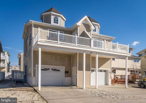 west-unit-225 39th Street, SEA ISLE CITY, NJ, 08243 | Card Image