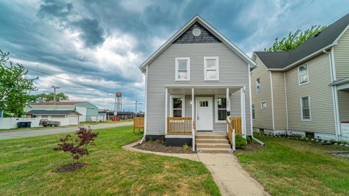 1627 Tennessee St, Michigan City, IN, 46360-4418 | Card Image