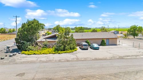 29 S Fairfield St, Wendell, ID, 83355-3112 | Card Image