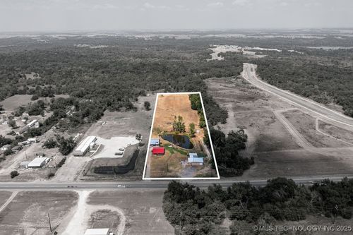 1722 Highway 70 E, Kingston, OK, 73439-8245 | Card Image